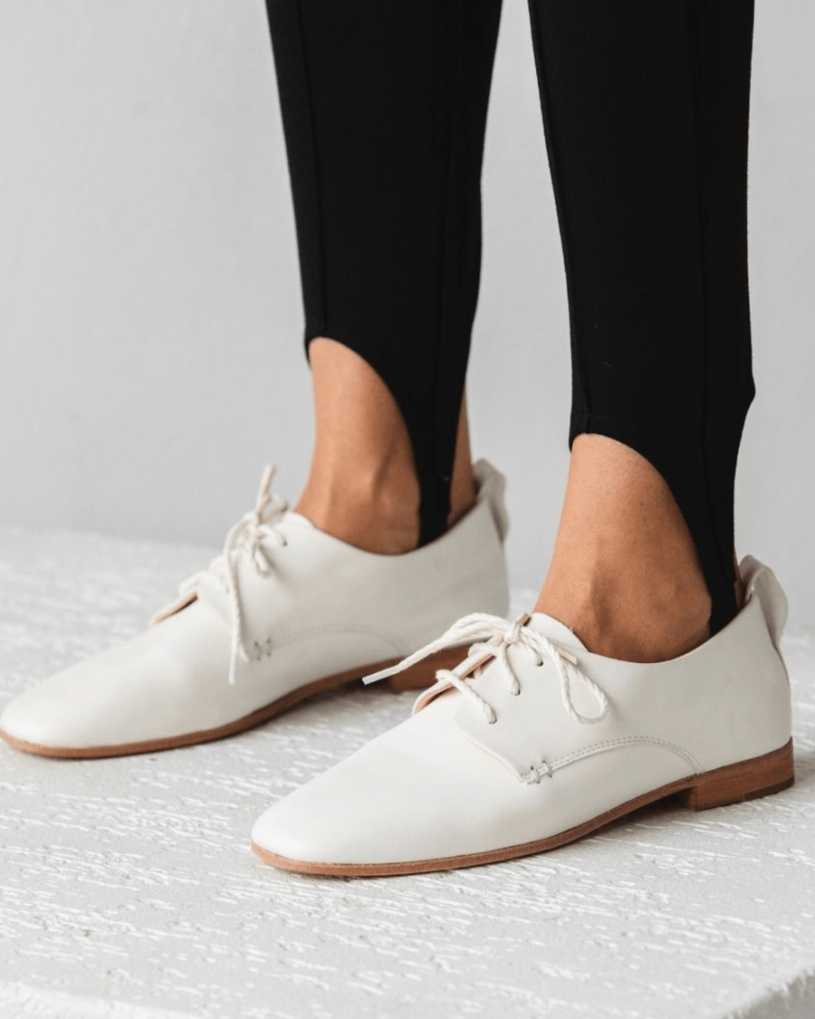 EITHER/ OR Shoes Medium | 9 The Oxfored- Bone