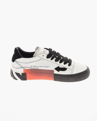 Off-White c/o Virgil Abloh Shoes Medium | US 8 "New Arrow Low Vulcanized"