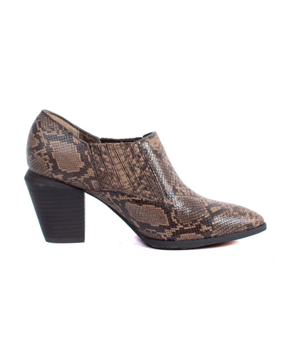 Splendid Shoes Small | US 6.5 Animal Print Ankle Boots