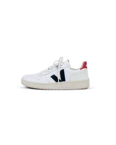 Veja Shoes Small | US 7 I EU 38 Vegan Leather Low Top Sneakers