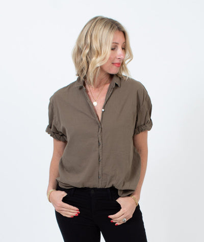 XíRENA Clothing Small Short Sleeve Button Down